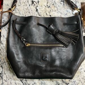Black Dooney and Bourke medium Floerntine bag.